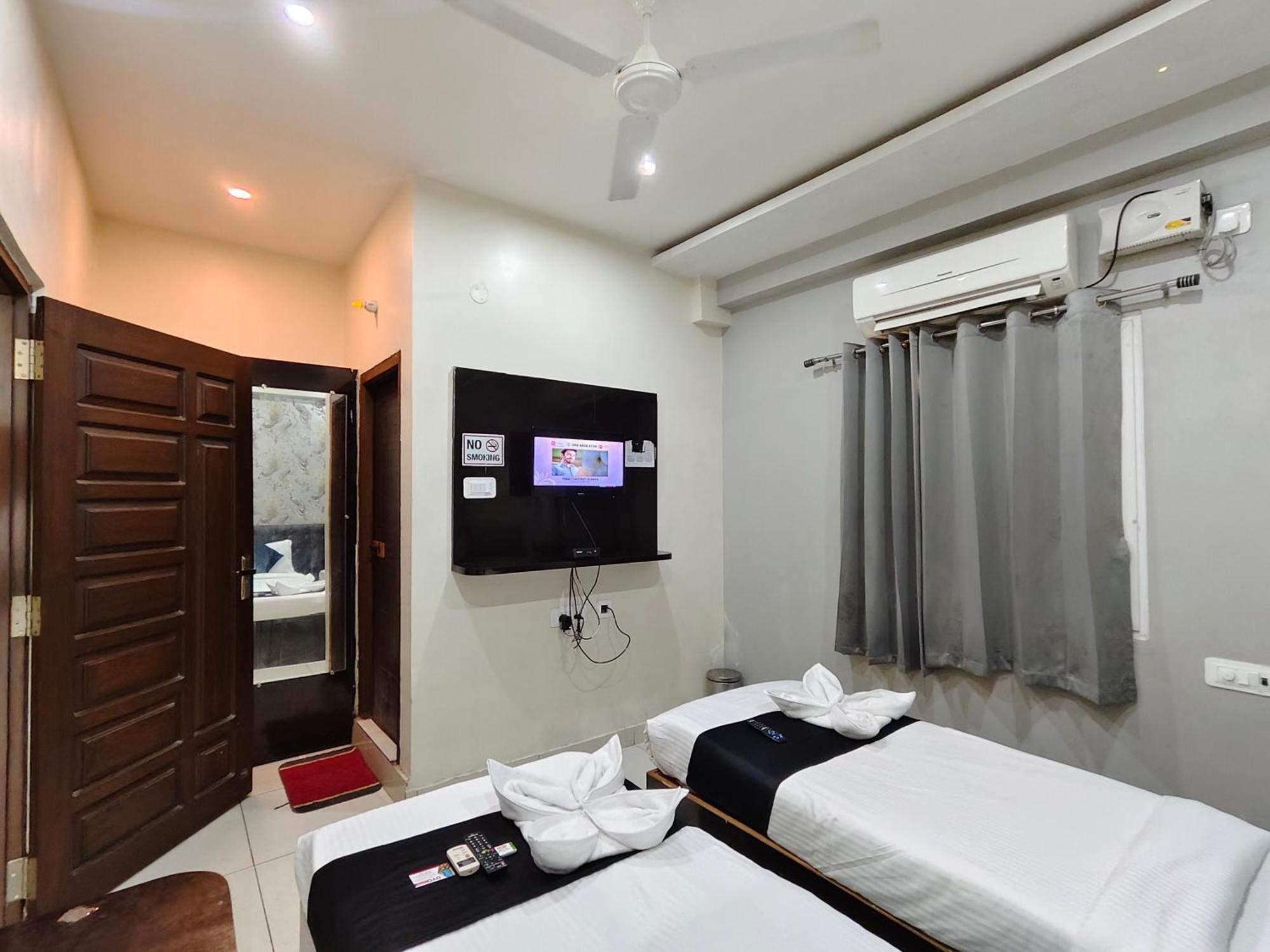 Hotel Grandview Kondapur  Exterior foto